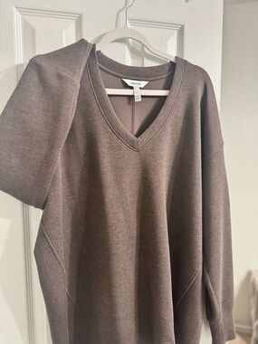 SPANX V-Neck Pullover and Leggings in Mauve Brown